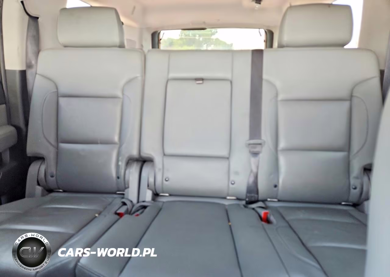2018 Chevrolet Suburban C1500 Lt VIN:1GNSCHKC8JR100728 - 10