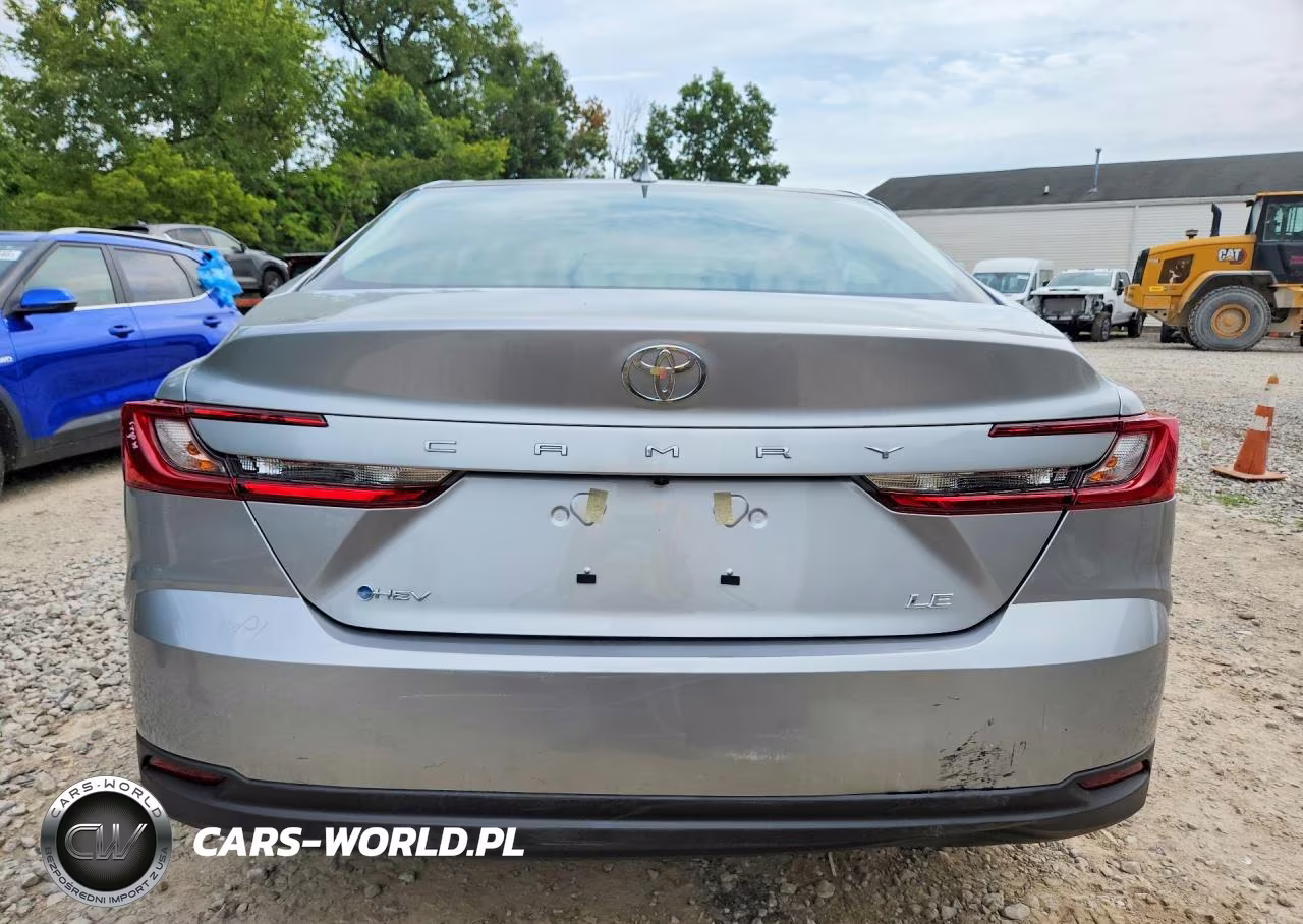 2026 Toyota Camry Le VIN:4T1DAACK7TU738176 - 6