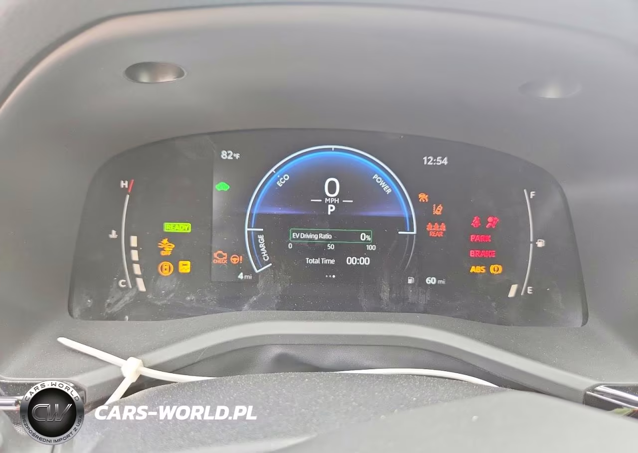 2026 Toyota Camry Le VIN:4T1DAACK7TU738176 - 9