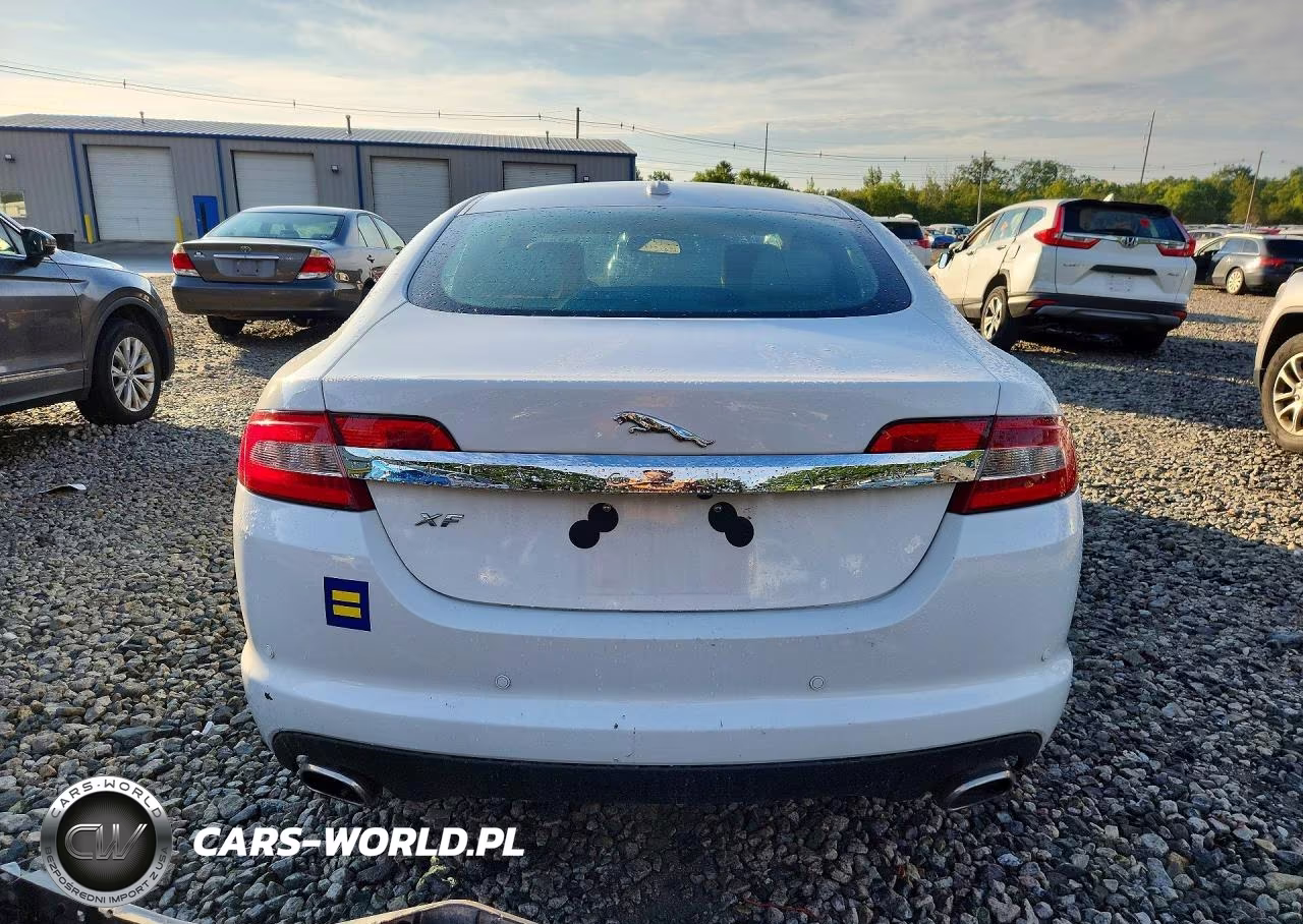 2011 Jaguar Xf Premium VIN:SAJWA0GB0BLS20045 - 6