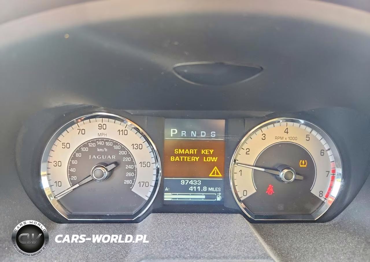 2011 Jaguar Xf Premium VIN:SAJWA0GB0BLS20045 - 9