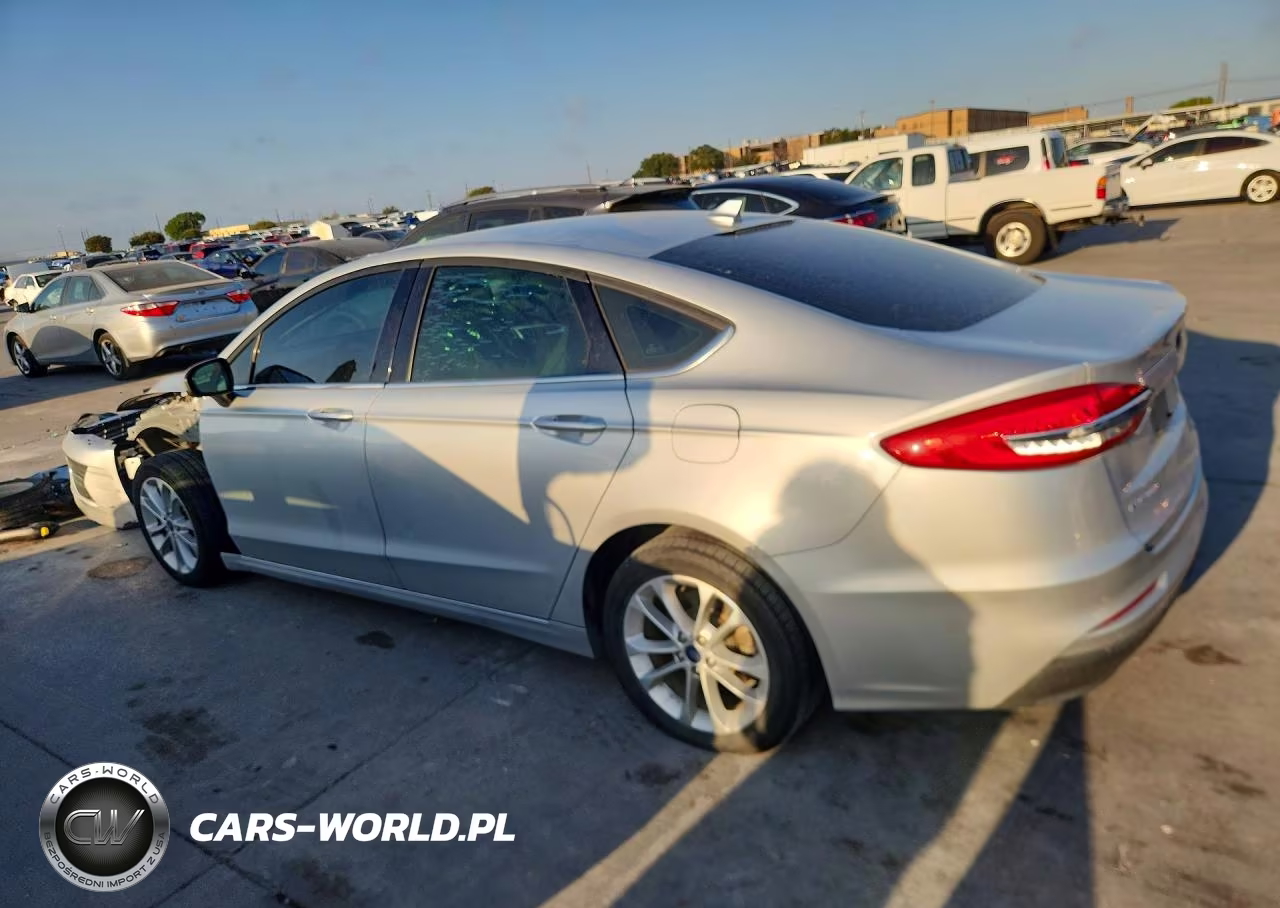 2019 Ford Fusion Se VIN:3FA6P0LU6KR221129 - 2