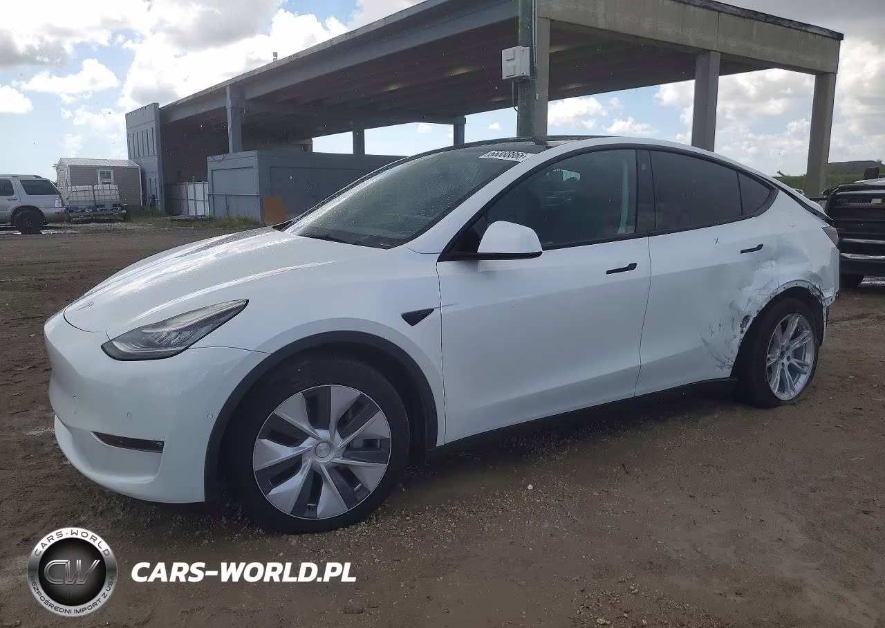 2021 Tesla Model Y VIN:5YJYGDEE7MF131539 - 1