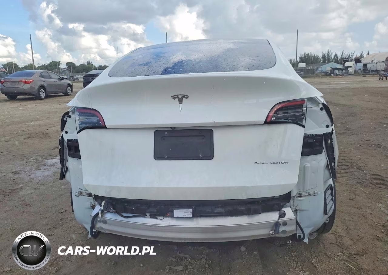 2021 Tesla Model Y VIN:5YJYGDEE7MF131539 - 6