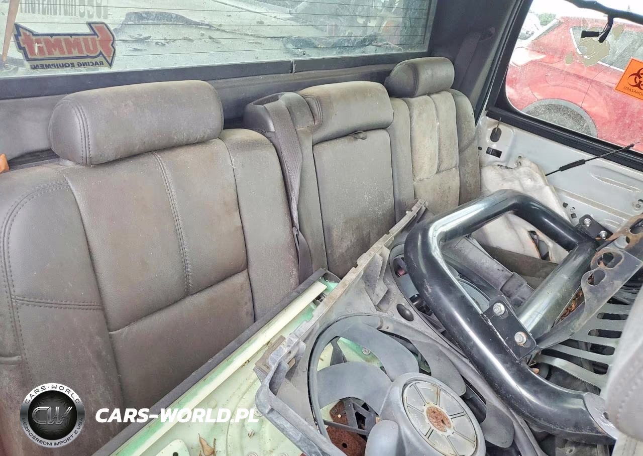 2008 Chevrolet Avalanche K1500 VIN:3GNFK12358G193018 - 10