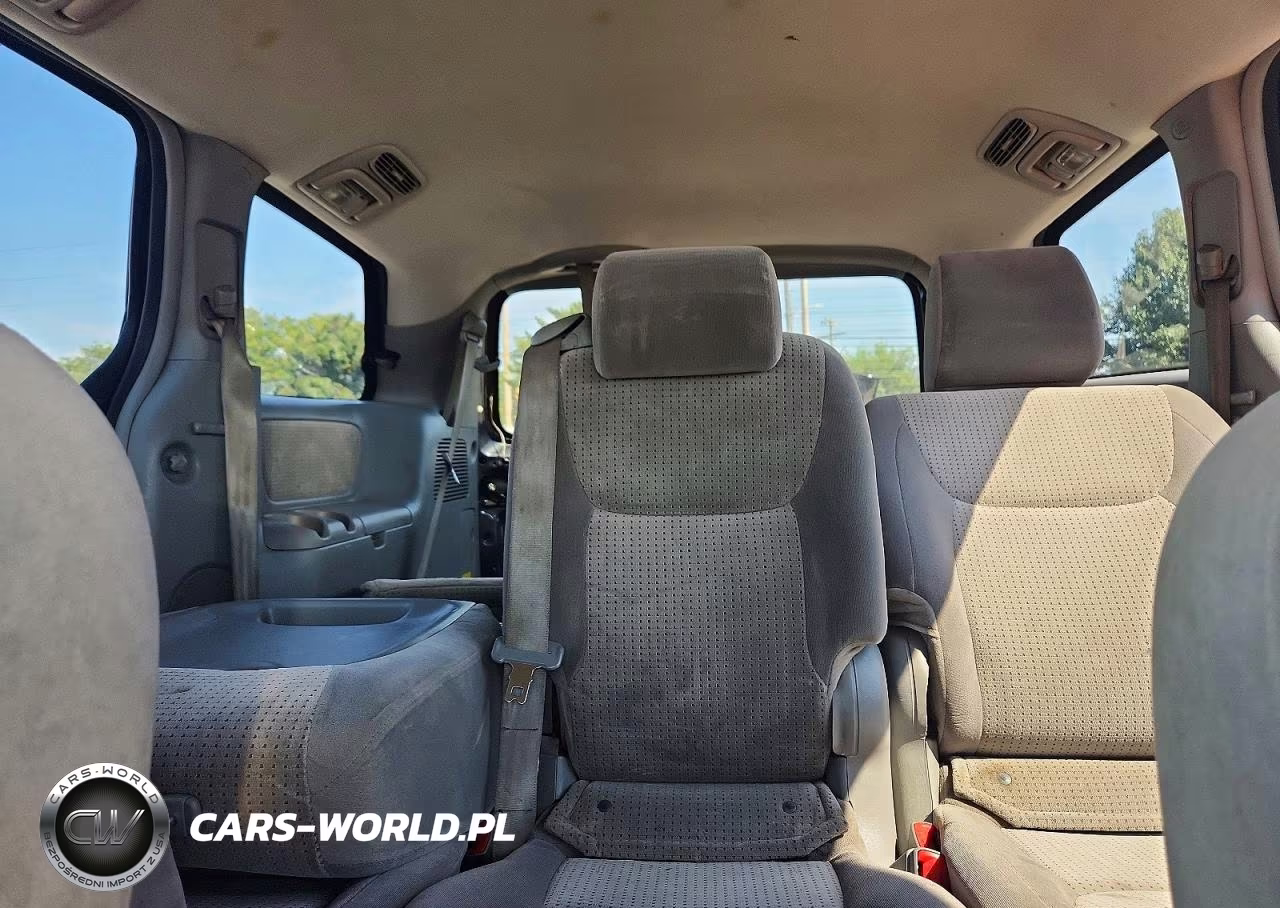 2010 Toyota Sienna Le 8-Passenger VIN:5TDKK4CC4AS321053 - 10