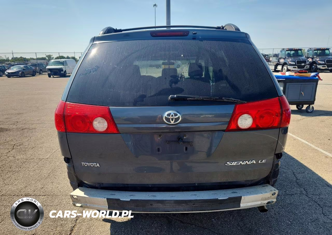 2010 Toyota Sienna Le 8-Passenger VIN:5TDKK4CC4AS321053 - 6