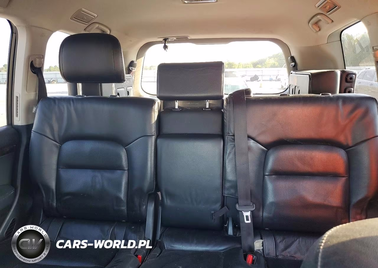 2015 Toyota Land Cruiser Base VIN:JTMHY7AJ1F4031075 - 10