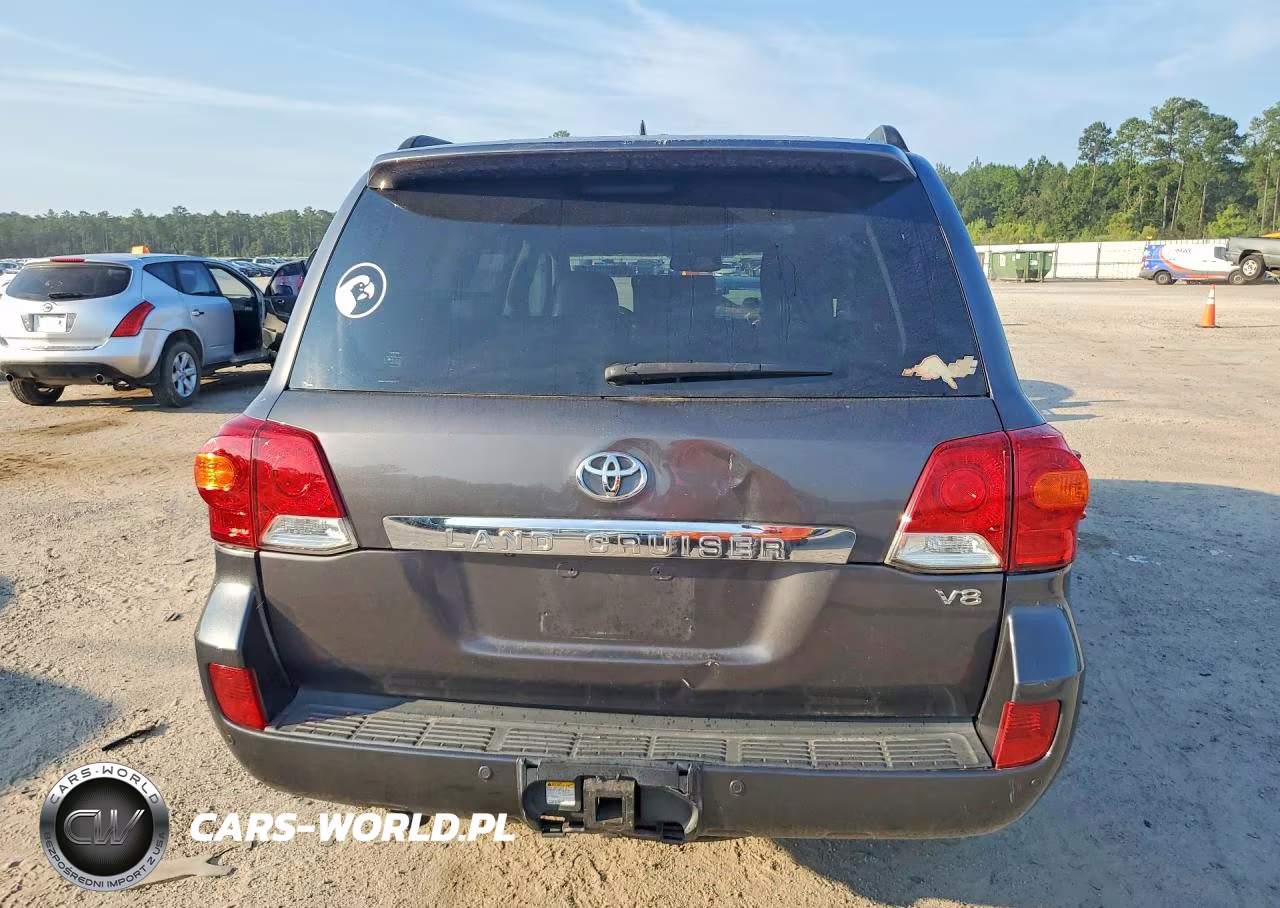 2015 Toyota Land Cruiser Base VIN:JTMHY7AJ1F4031075 - 6