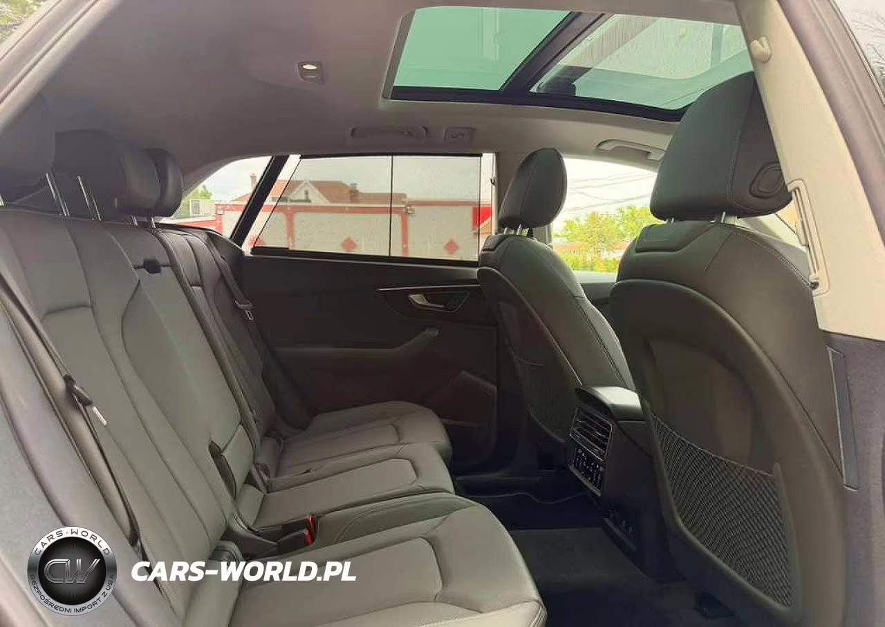 2026 Audi Q8 Premium Plus VIN:WA1BVBF1XTD033679 - 6
