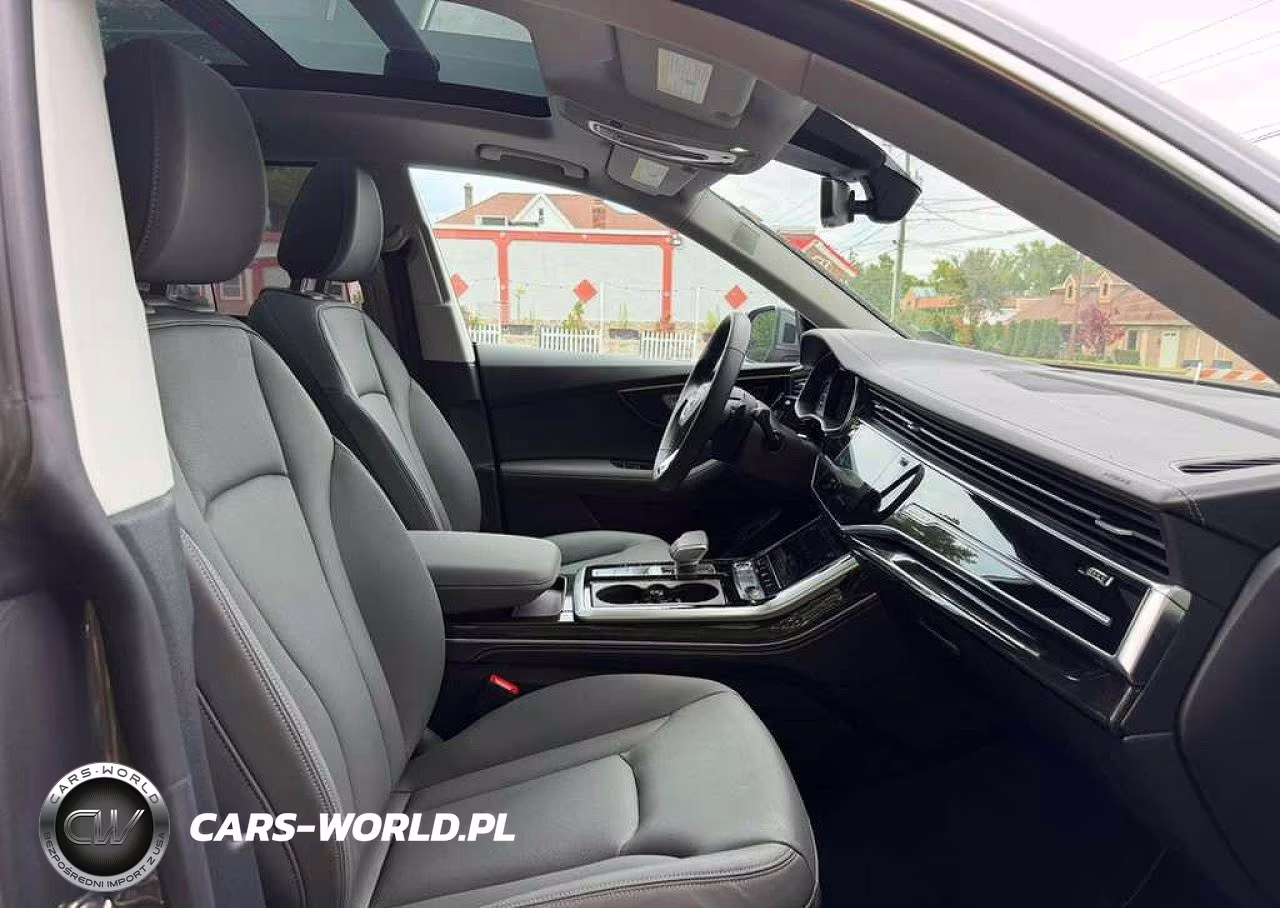 2026 Audi Q8 Premium Plus VIN:WA1BVBF1XTD033679 - 7