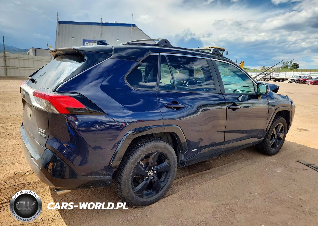 2021 Toyota Rav4 Xse VIN:4T3E6RFV1MU041024 - 3