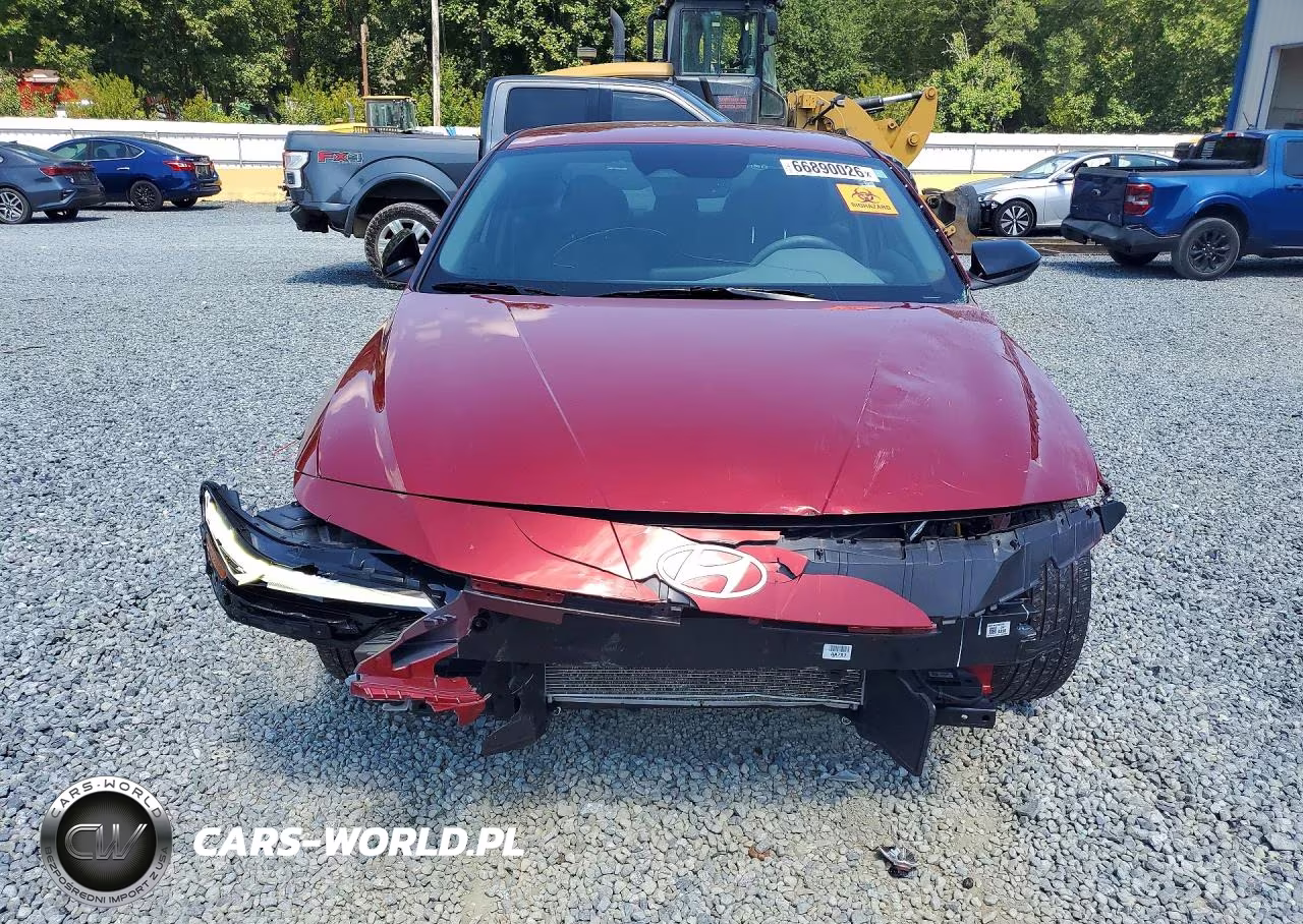 2025 Hyundai Elantra Sel Sport VIN:KMHLM4DG4SU068146 - 5