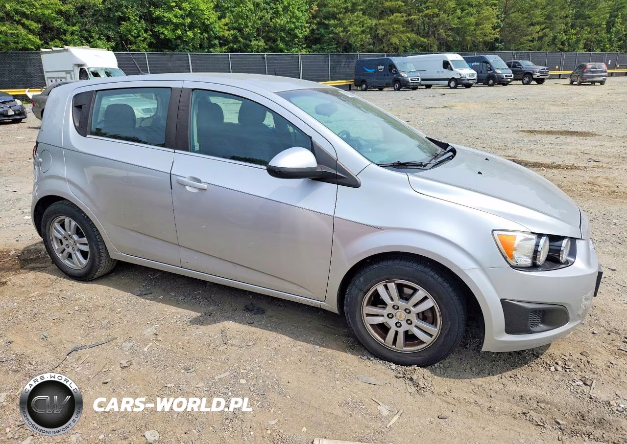 2012 Chevrolet Sonic Lt VIN:1G1JC6SH0C4179390 - 4