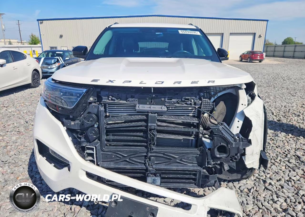 2022 Ford Explorer Xlt VIN:1FMSK8DH4NGA14446 - 5