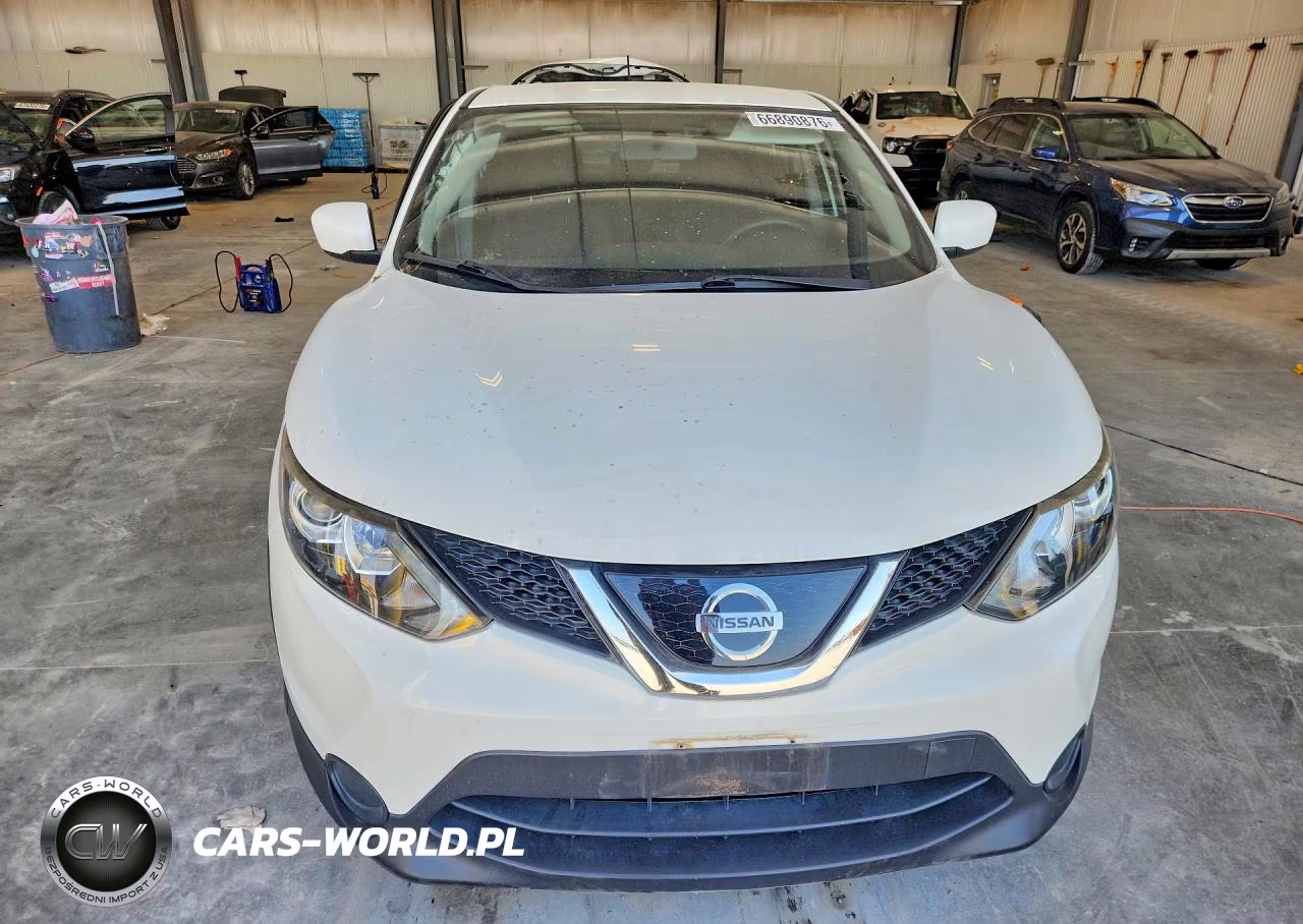 2019 Nissan Rogue Sport S VIN:JN1BJ1CR2KW318484 - 5