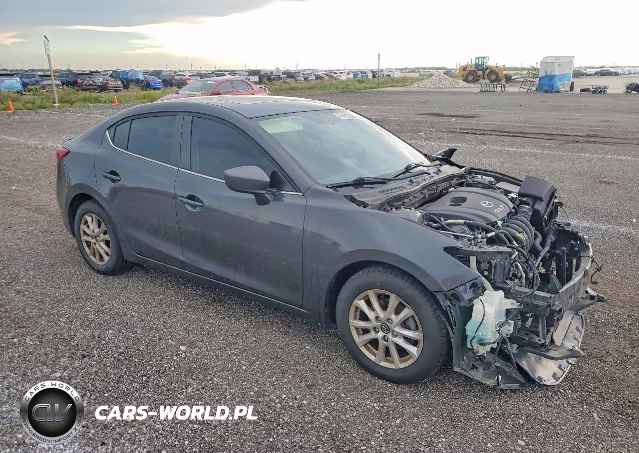2016 Mazda 3 Touring VIN:3MZBM1W75GM296855 - 4