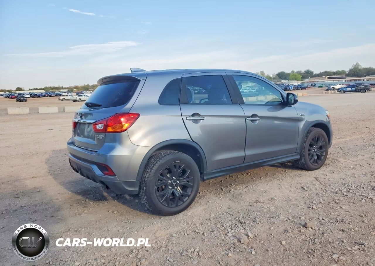 2018 Mitsubishi Outlander Sport Es VIN:JA4AR3AU3JU004612 - 3