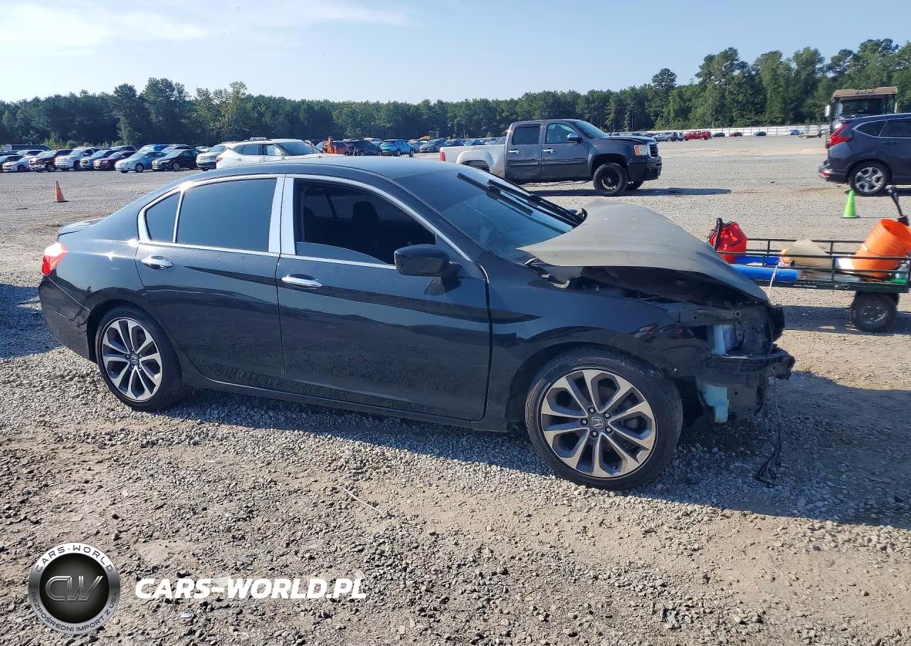 2015 Honda Accord Sport VIN:1HGCR2F52FA054230 - 4