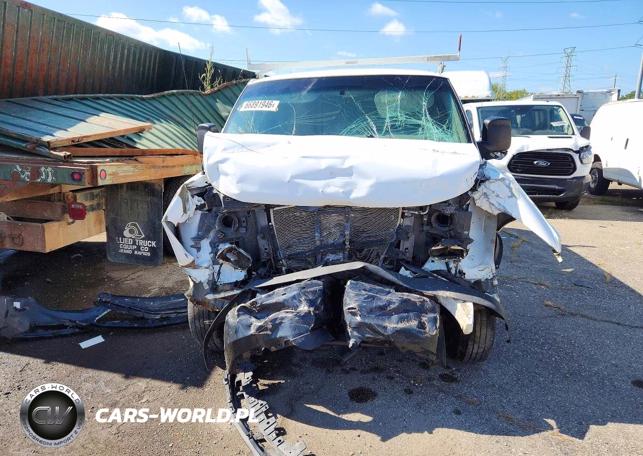 2010 Chevrolet Express G2500 VIN:1GCZGFBA0A1153579 - 5