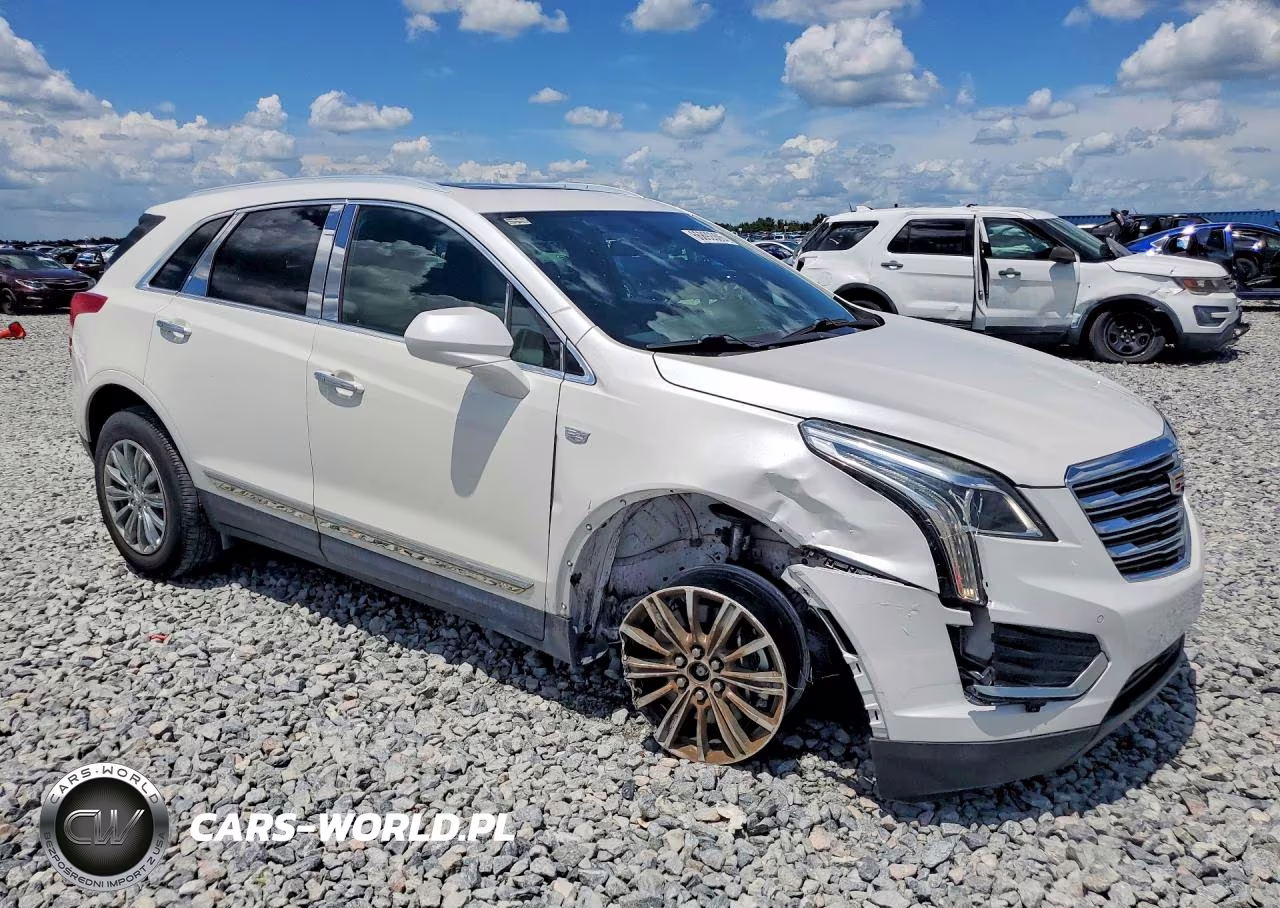2017 Cadillac Xt5 Luxury VIN:1GYKNBRS8HZ100326 - 4