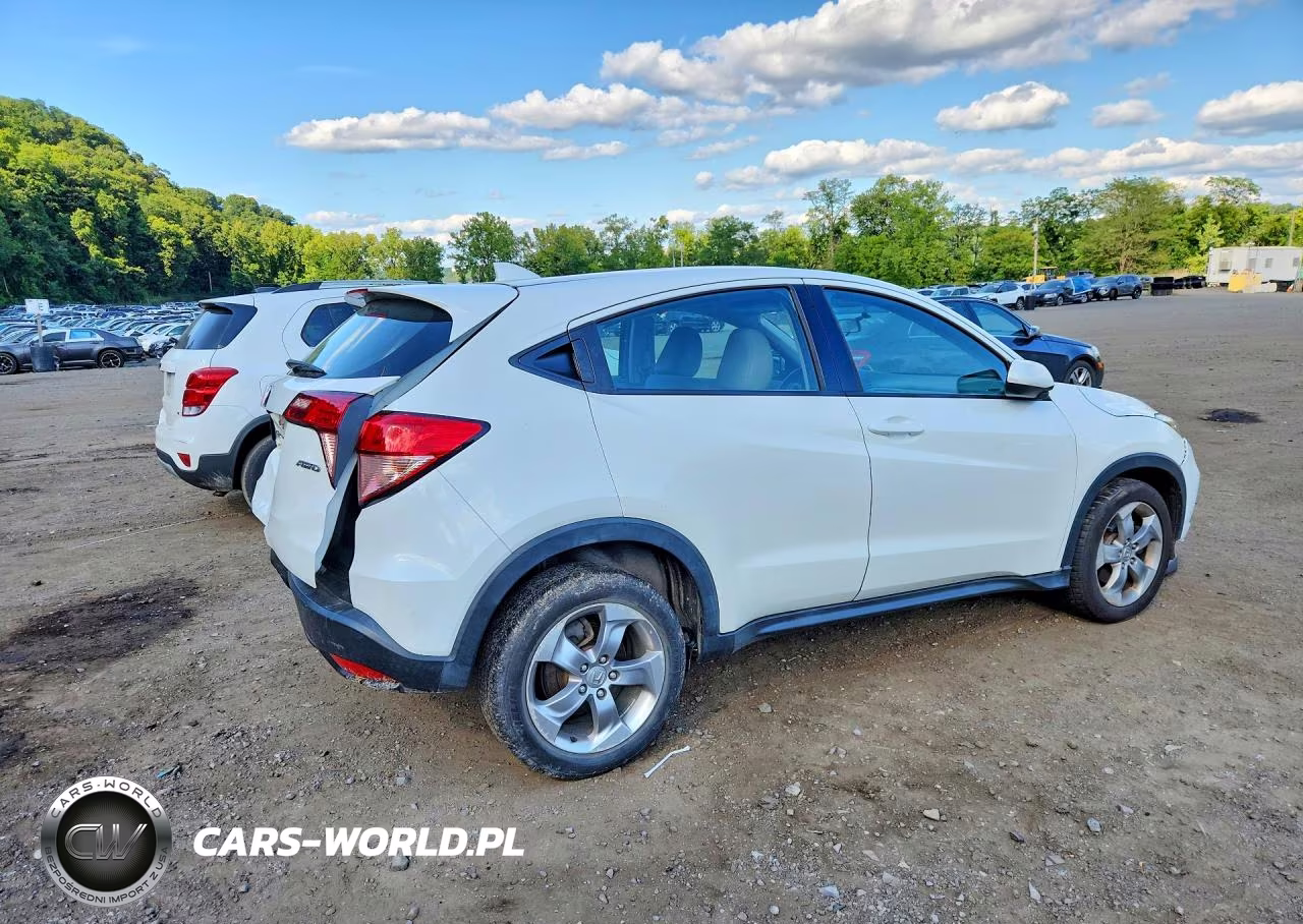 2018 Honda Hr-V Lx VIN:3CZRU6H37JM714245 - 3