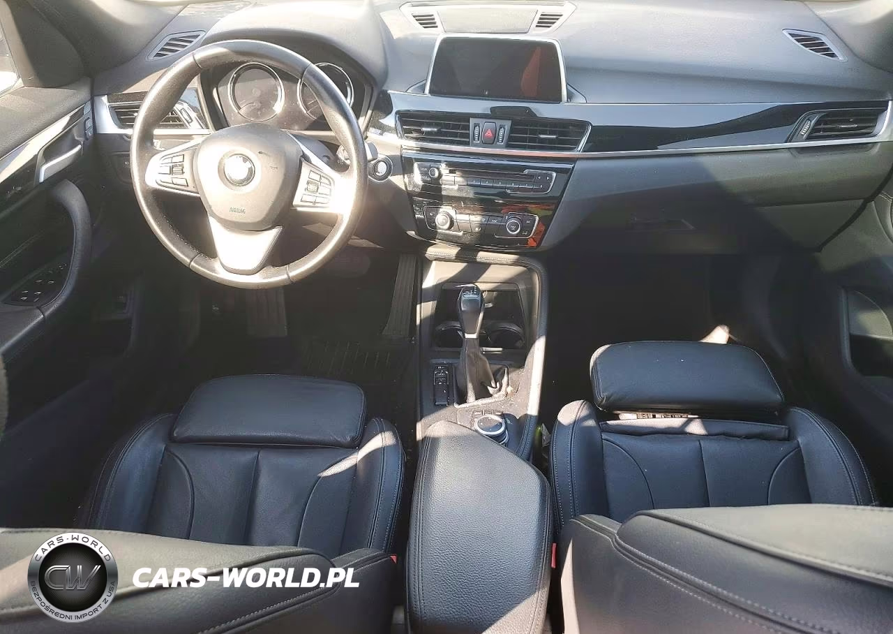 2018 BMW X1 Sdrive28I VIN:WBXHU7C32J5L07585 - 8