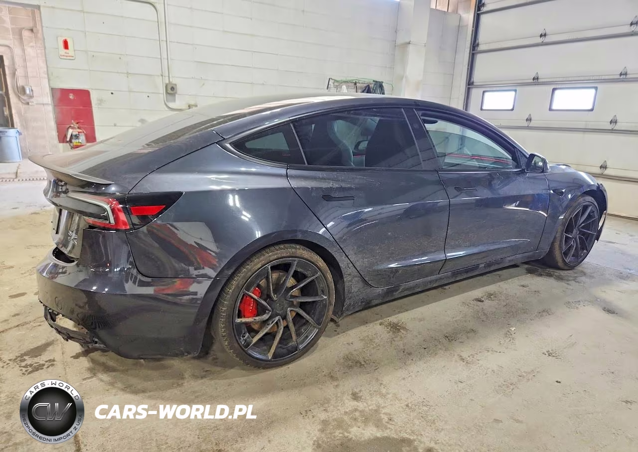 2024 Tesla Model 3 VIN:5YJ3E1ETXRF826845 - 3