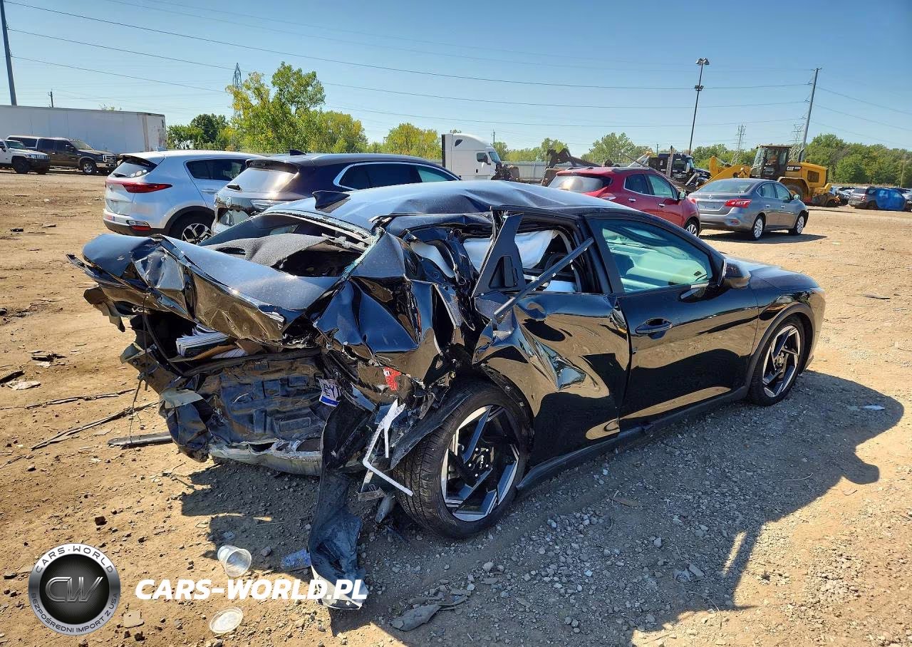2025 Kia K4 Ex VIN:3KPFU4DE0SE014647 - 3