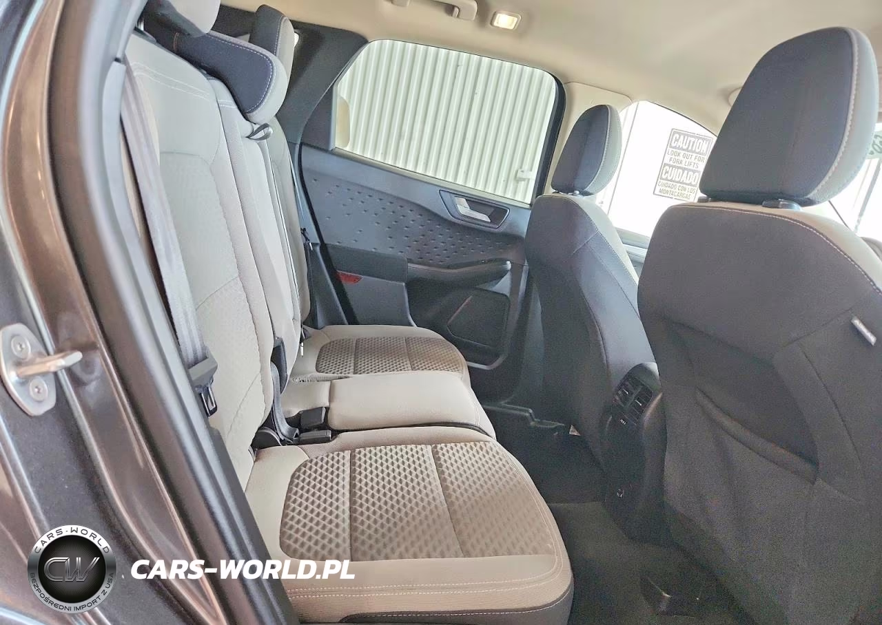 2020 Ford Escape Se VIN:1FMCU9G61LUC26511 - 10