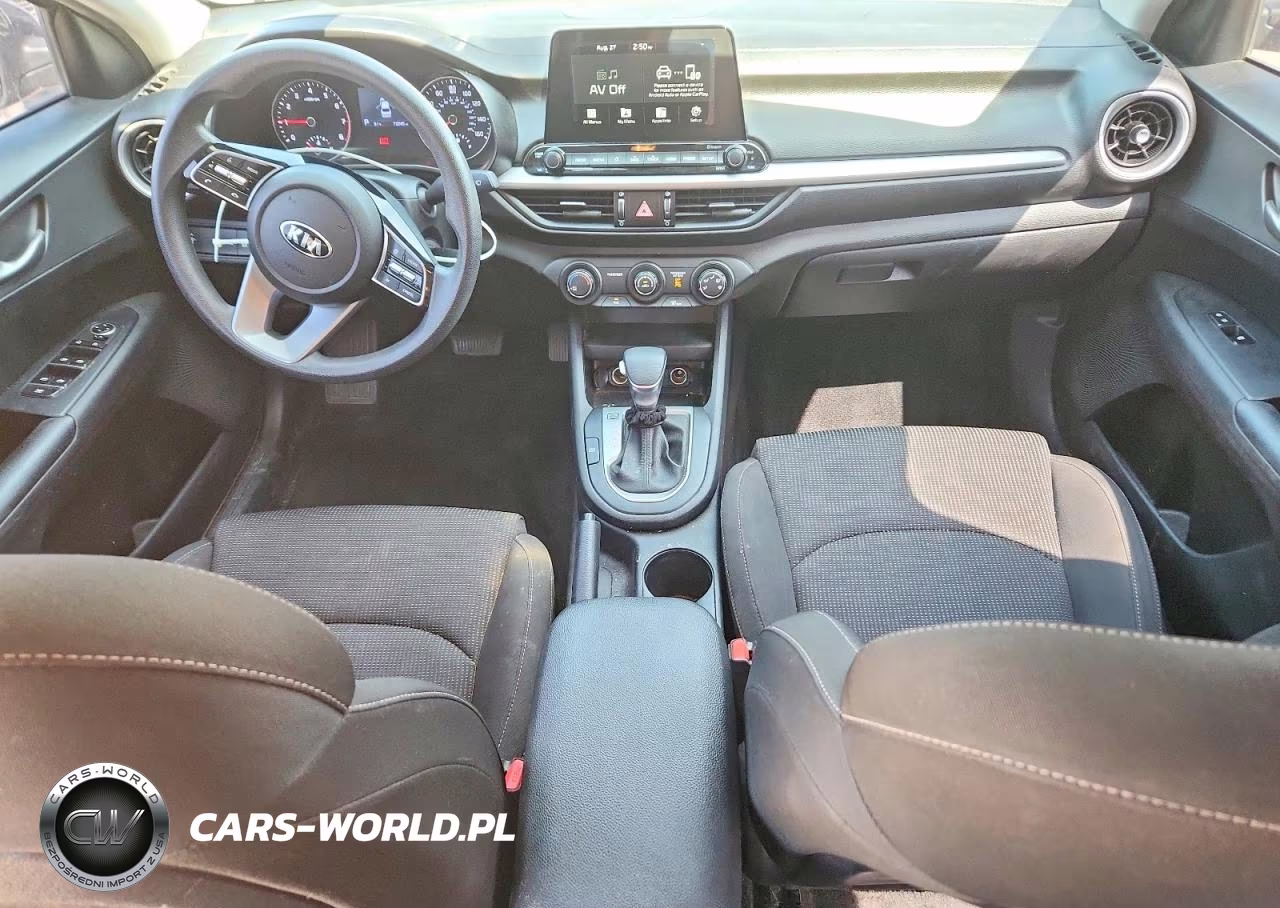 2020 Kia Forte VIN:3KPF24AD6LE223782 - 8