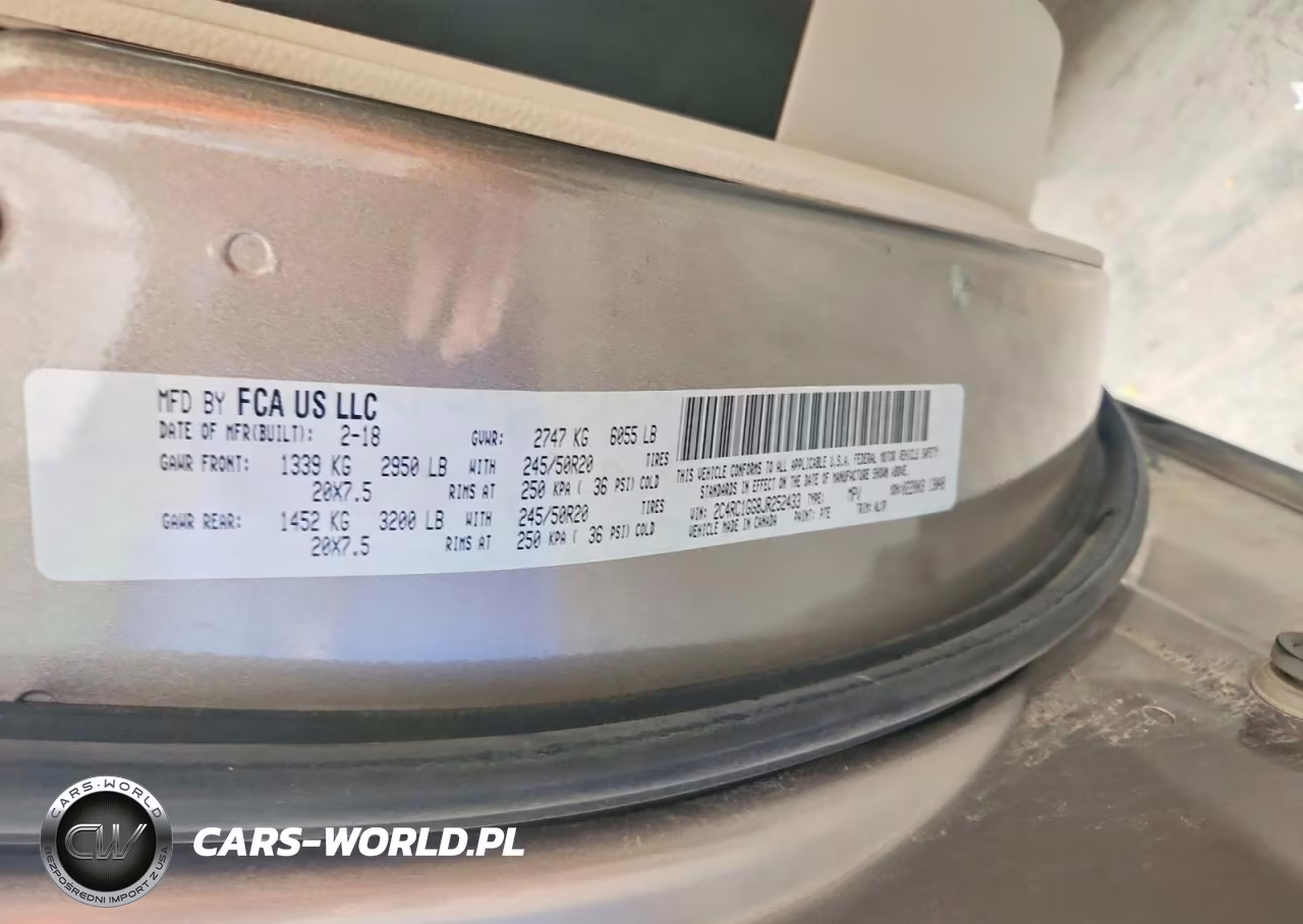 2018 Chrysler Pacifica Limited VIN:2C4RC1GG8JR252433 - 13