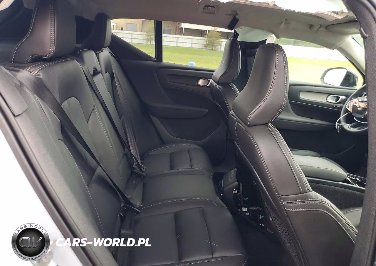 2026 Volvo Xc40 Plus VIN:YV4L12UC7T2788145 - 11