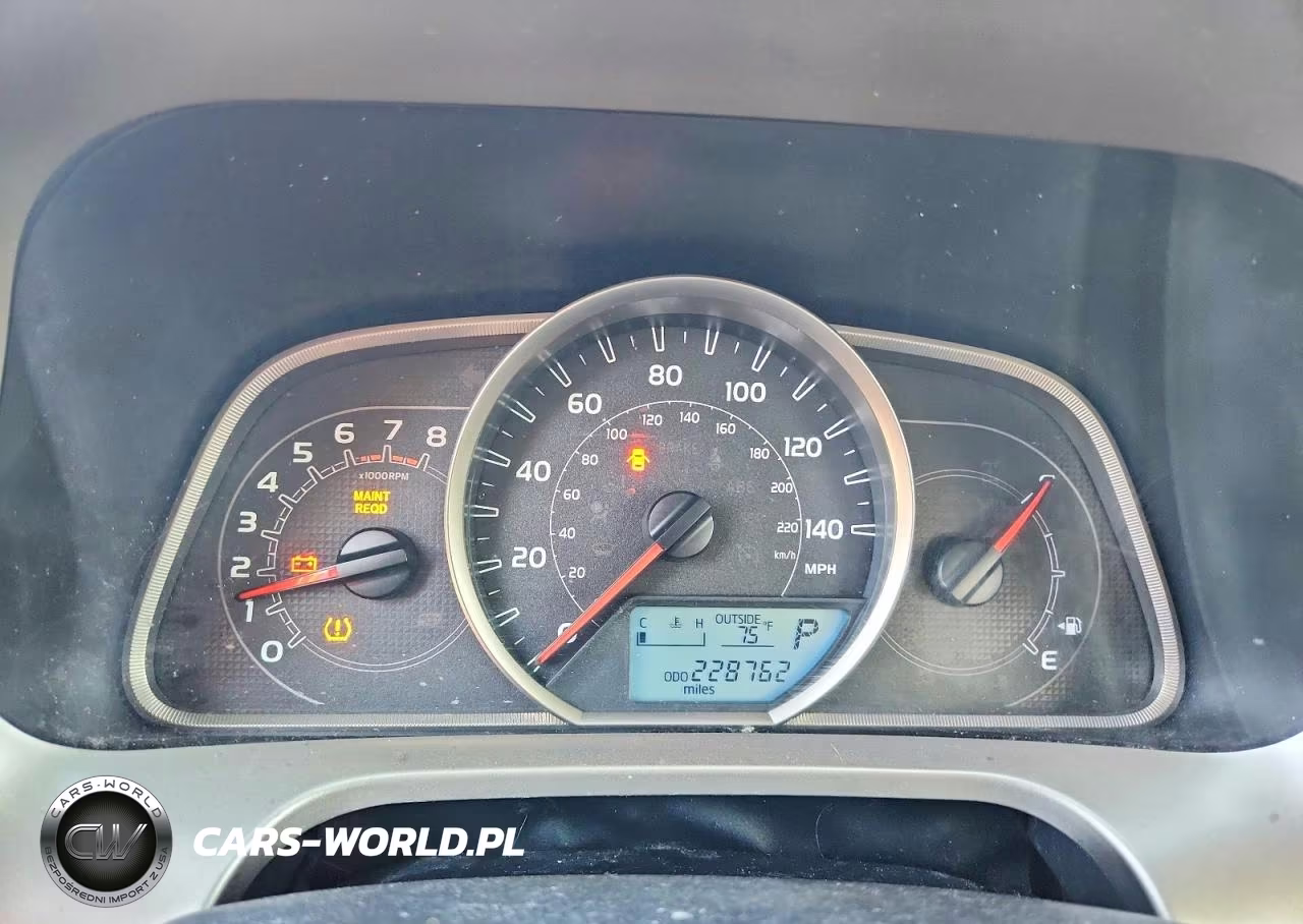 2013 Toyota Rav4 Xle VIN:JTMRFREV2DD045129 - 9