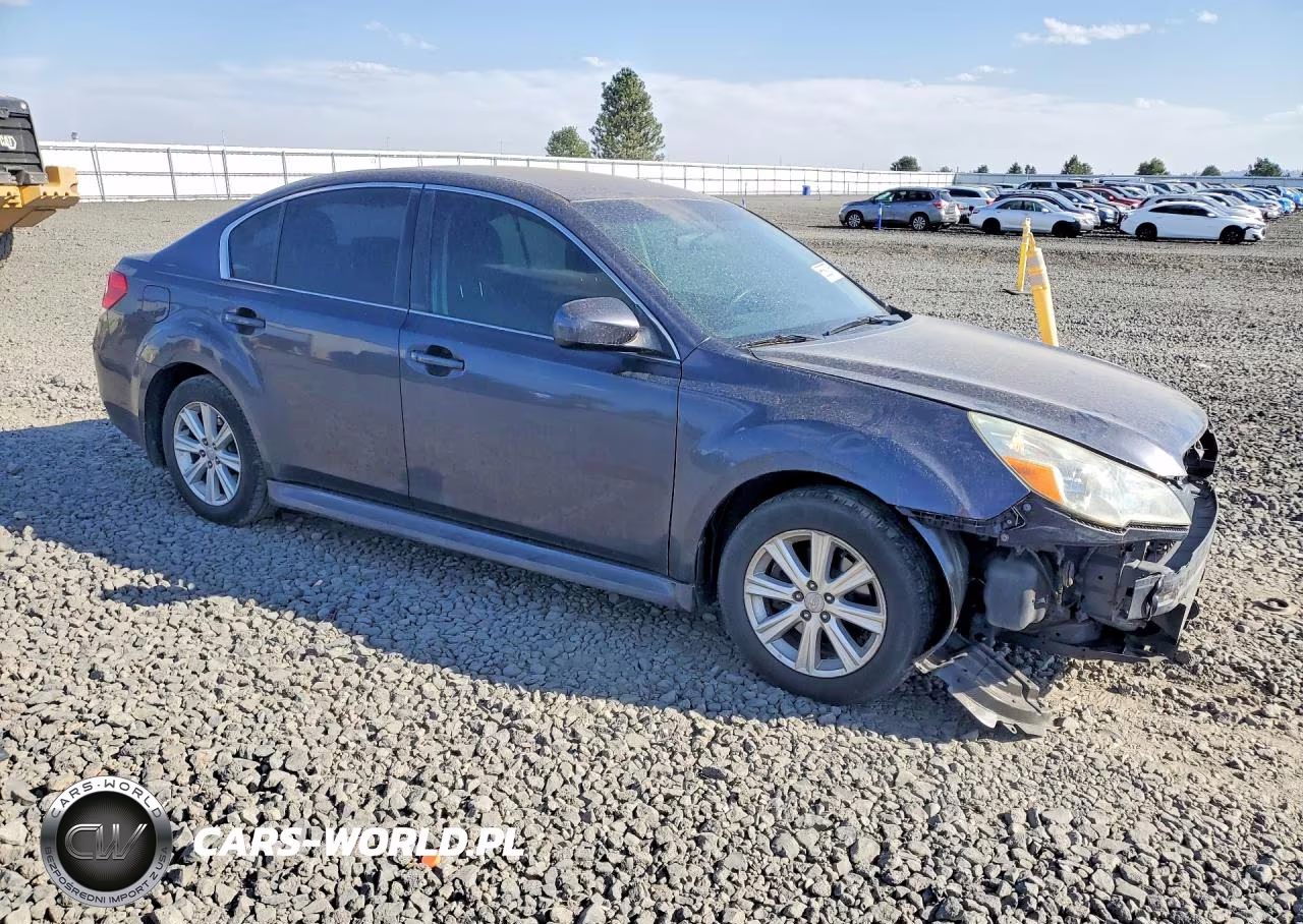 2010 Subaru Legacy 2.5I Premium VIN:4S3BMBC6XA3226880 - 4