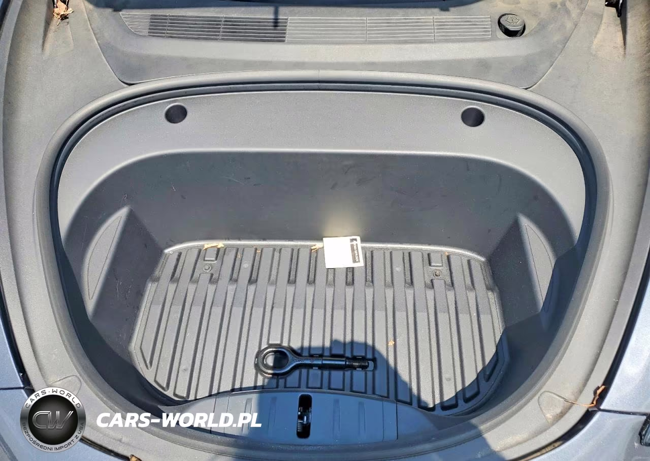 2023 Tesla Model 3 VIN:5YJ3E1EA5PF697652 - 11
