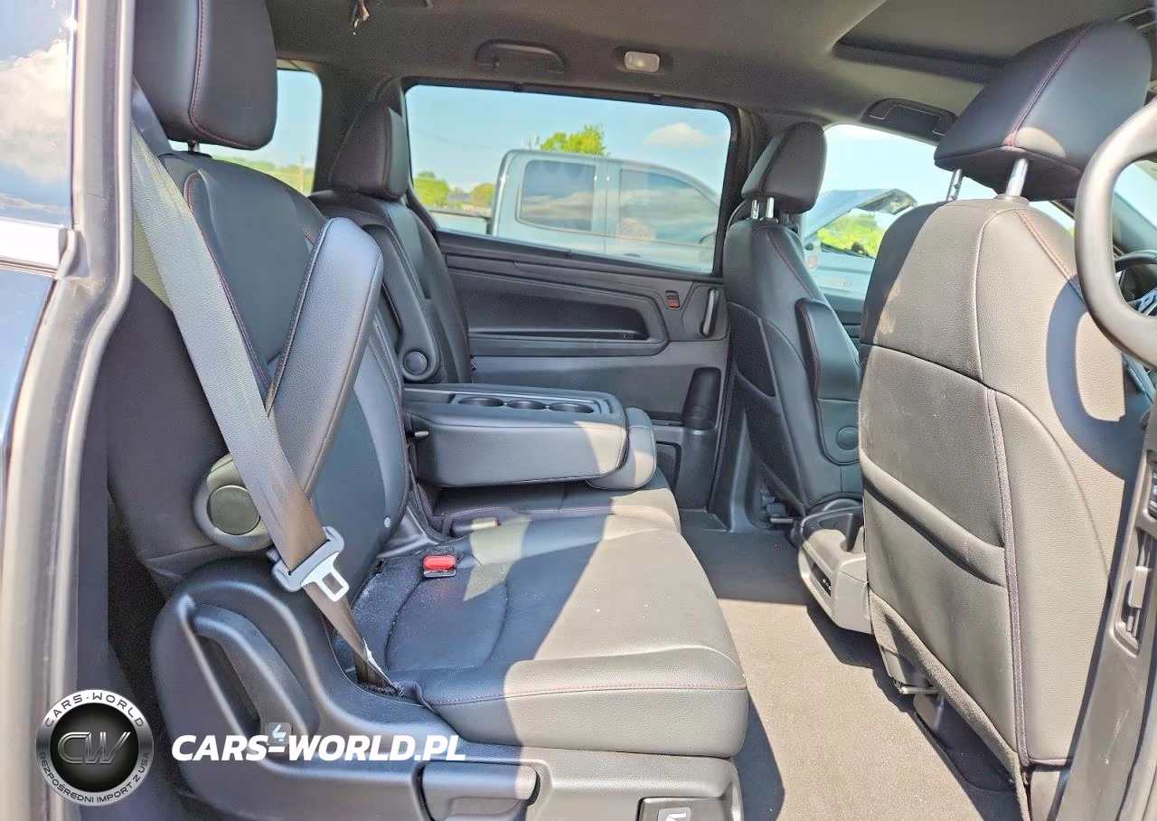 2025 Honda Odyssey Sport-L VIN:5FNRL6H75SB059715 - 11