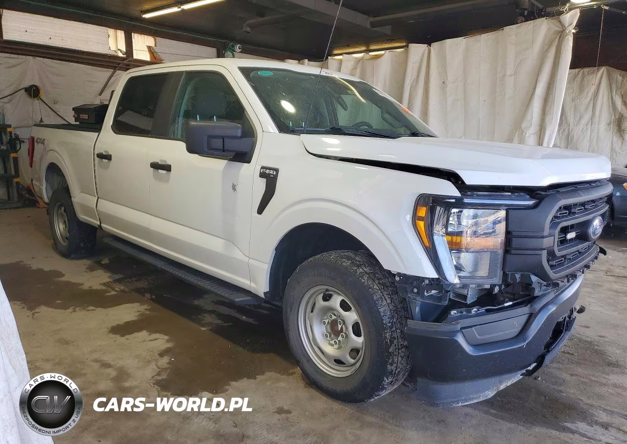2023 Ford F150 VIN:1FTFW1E8XPFA76300 - 4
