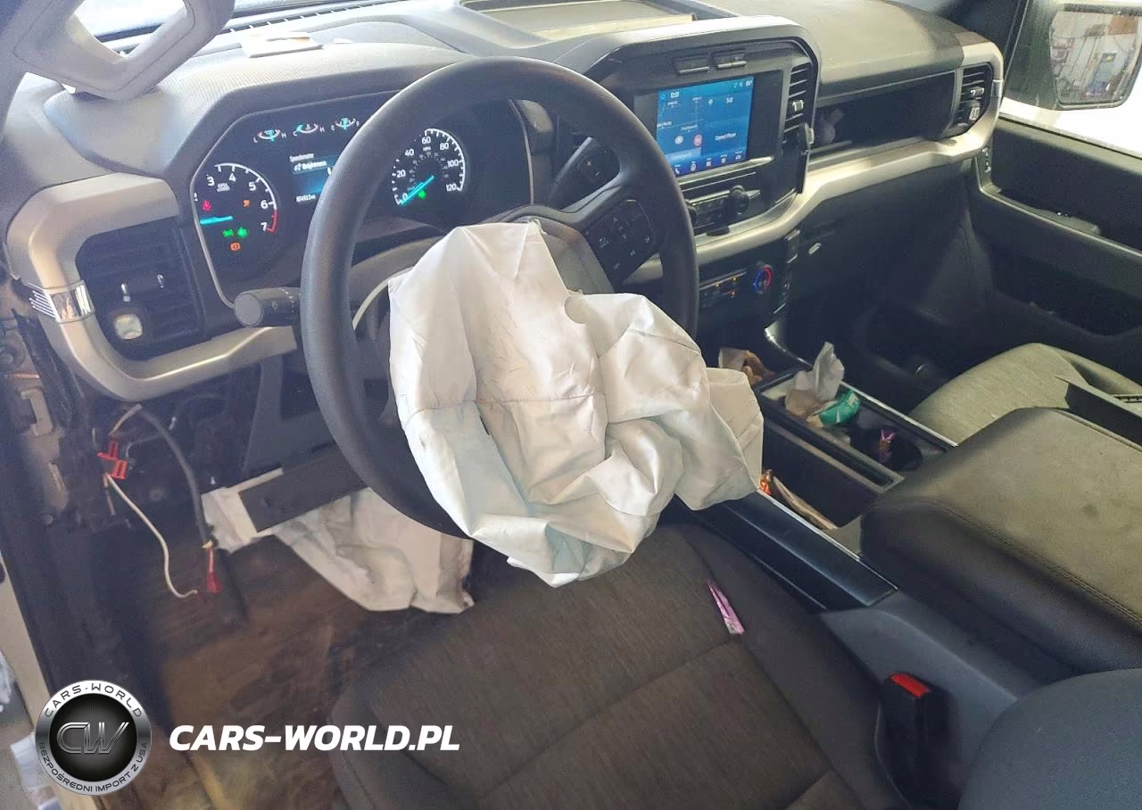2023 Ford F150 VIN:1FTFW1E8XPFA76300 - 8