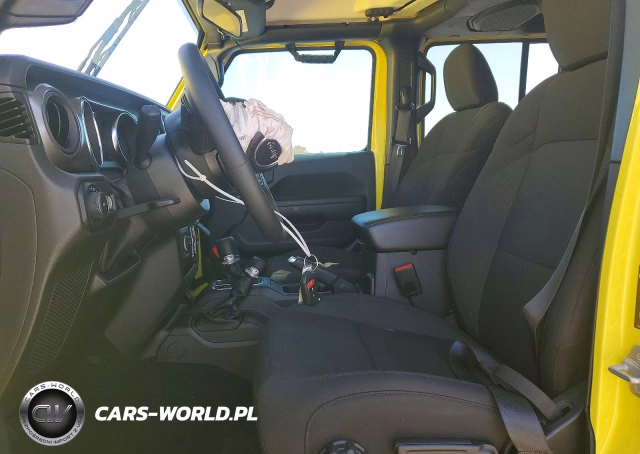 2023 Jeep Wrangler Sport VIN:1C4HJXDN7PW558160 - 7