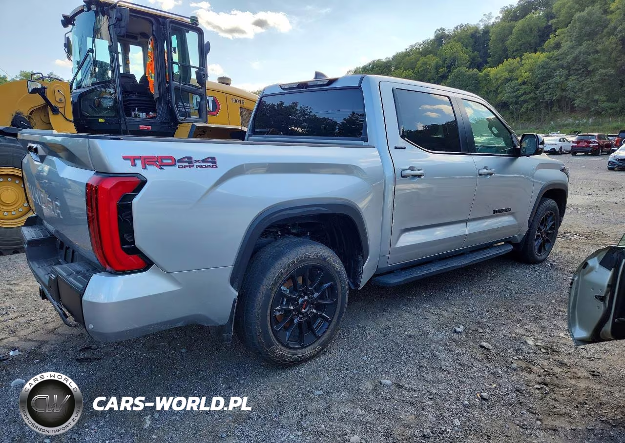2025 Toyota Tundra Limited VIN:5TFWA5DB2SX254416 - 3