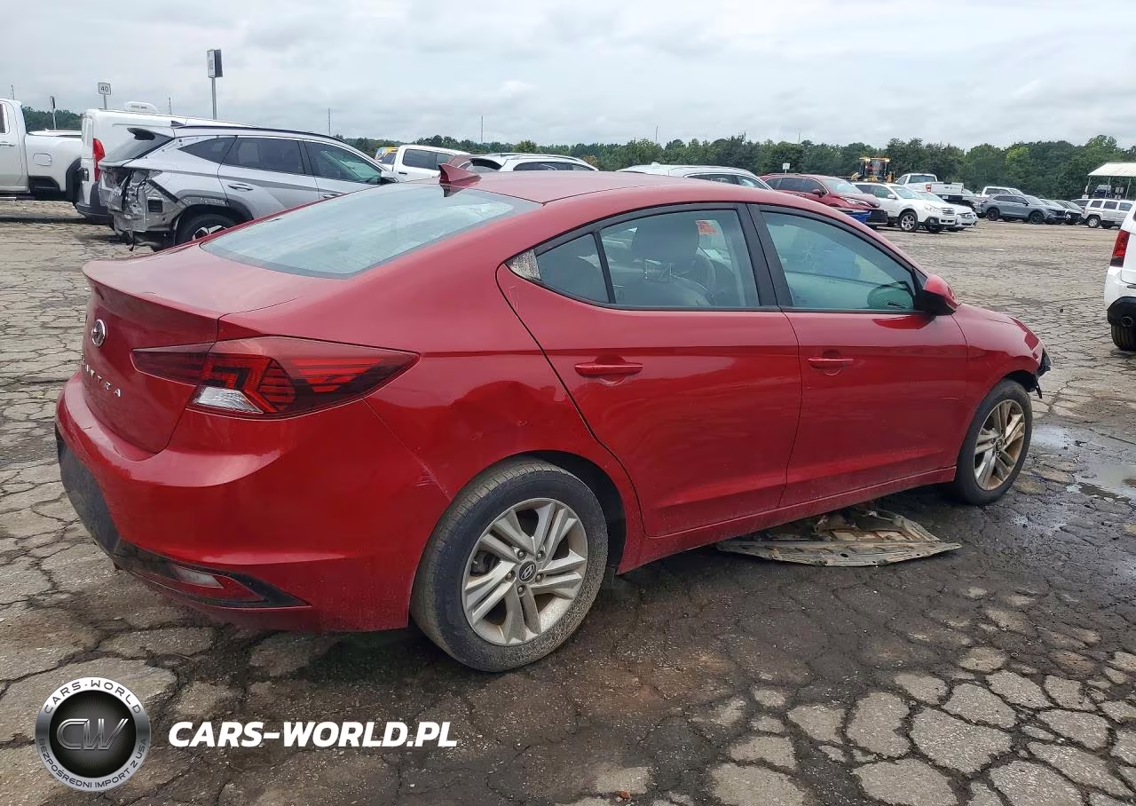 2019 Hyundai Elantra Sel VIN:KMHD84LF0KU767839 - 3