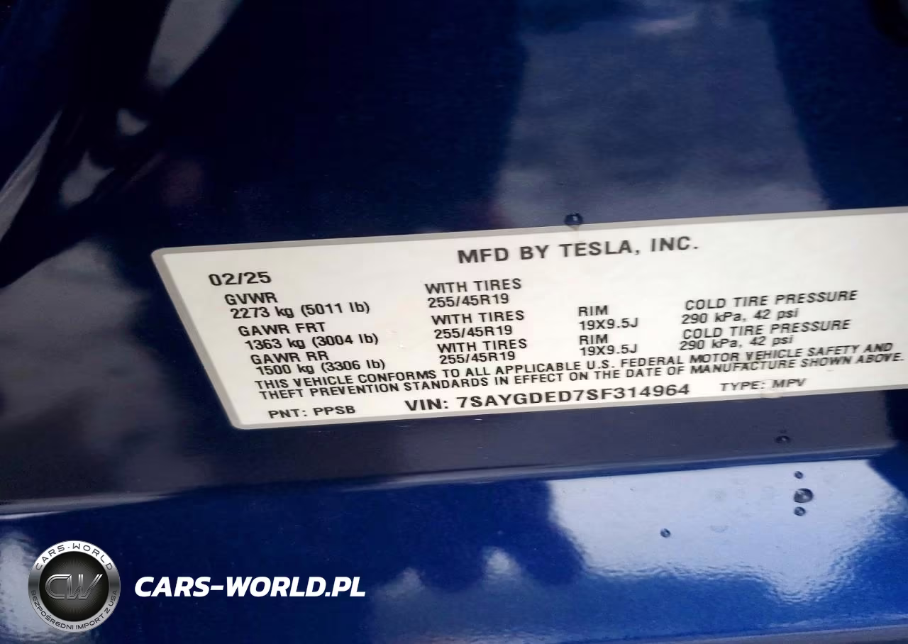 2025 Tesla Model Y VIN:7SAYGDED7SF314964 - 13