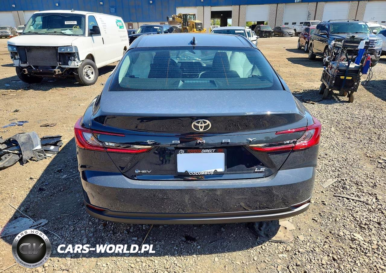 2026 Toyota Camry Le VIN:4T1DAACK6TU780631 - 6