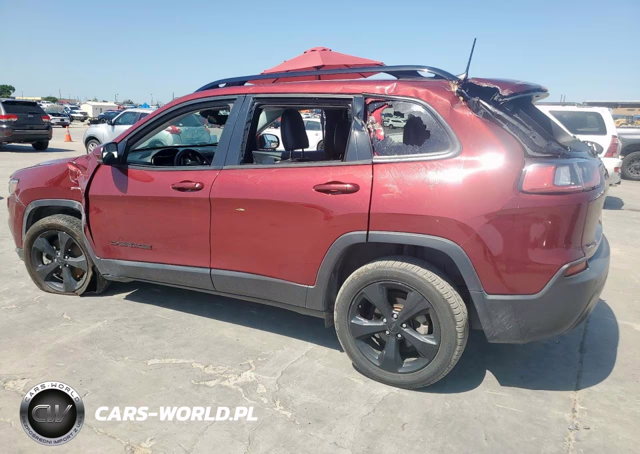 2021 Jeep Cherokee Latitude Plus VIN:1C4PJLLB2MD180476 - 2