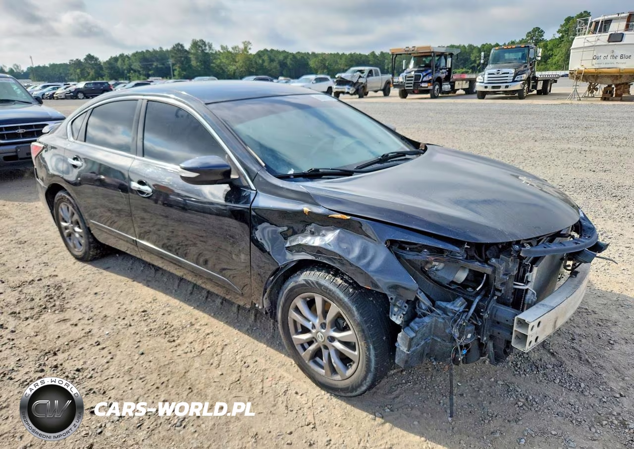 2015 Nissan Altima 2.5 S VIN:1N4AL3AP1FC465327 - 4
