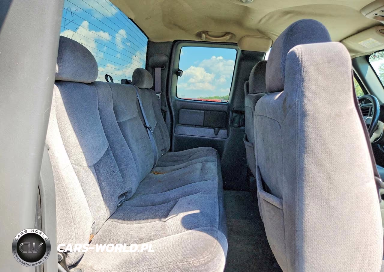2006 GMC Sierra K2500 Heavy Duty VIN:1GTHK29U16E213744 - 10