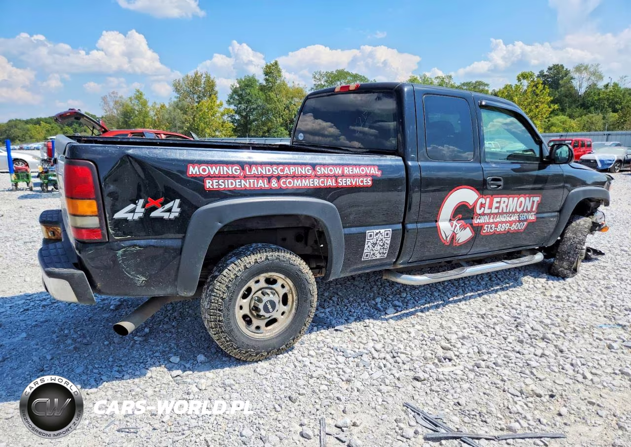 2006 GMC Sierra K2500 Heavy Duty VIN:1GTHK29U16E213744 - 3