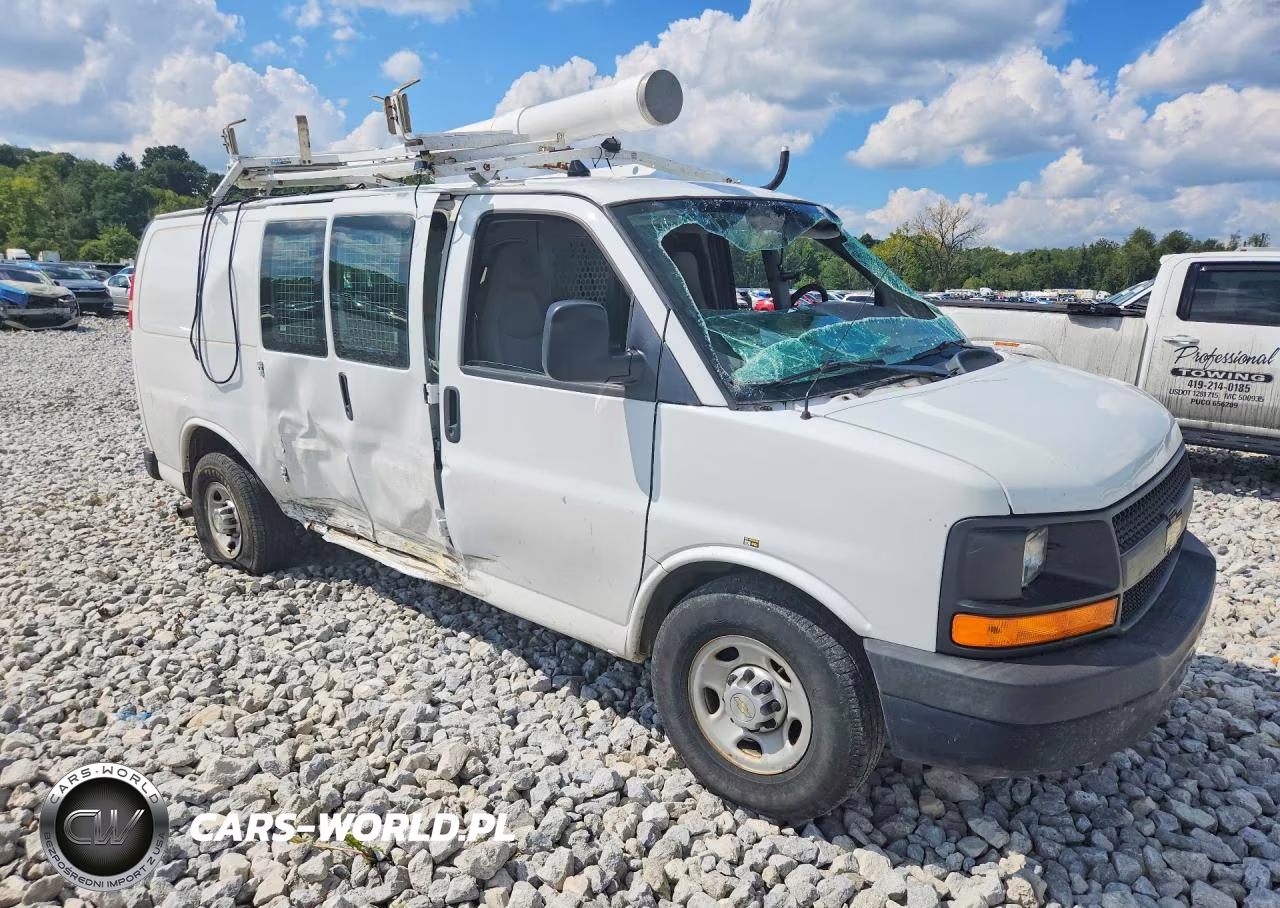 2013 Chevrolet Express G2500 VIN:1GCWGFCA0D1193733 - 4