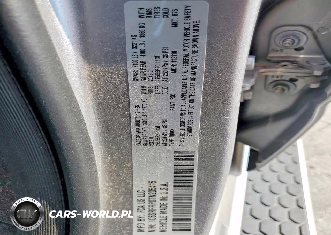 2026 Ram 1500 Laramie VIN:1C6SRFRP0TN205415 - 13